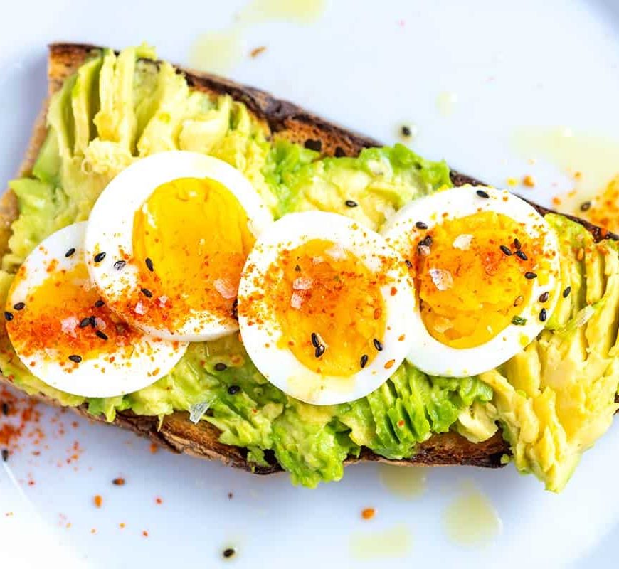 A Dozen Organic Reasons to Eat Eggs
